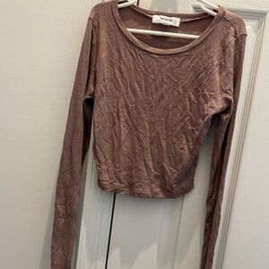 Hashtag Dusty Rose Ribbed Long Sleeve Top. Size small